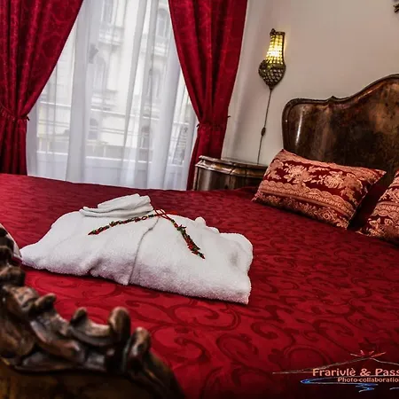 Guest house Well Come - Palazzo Reale Naples